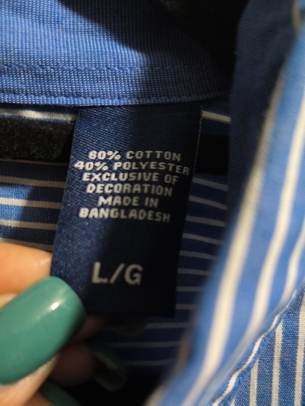 Chaps Men’s Blue and White Pinstripe Button-Up Shirt - Picture 3 of 5